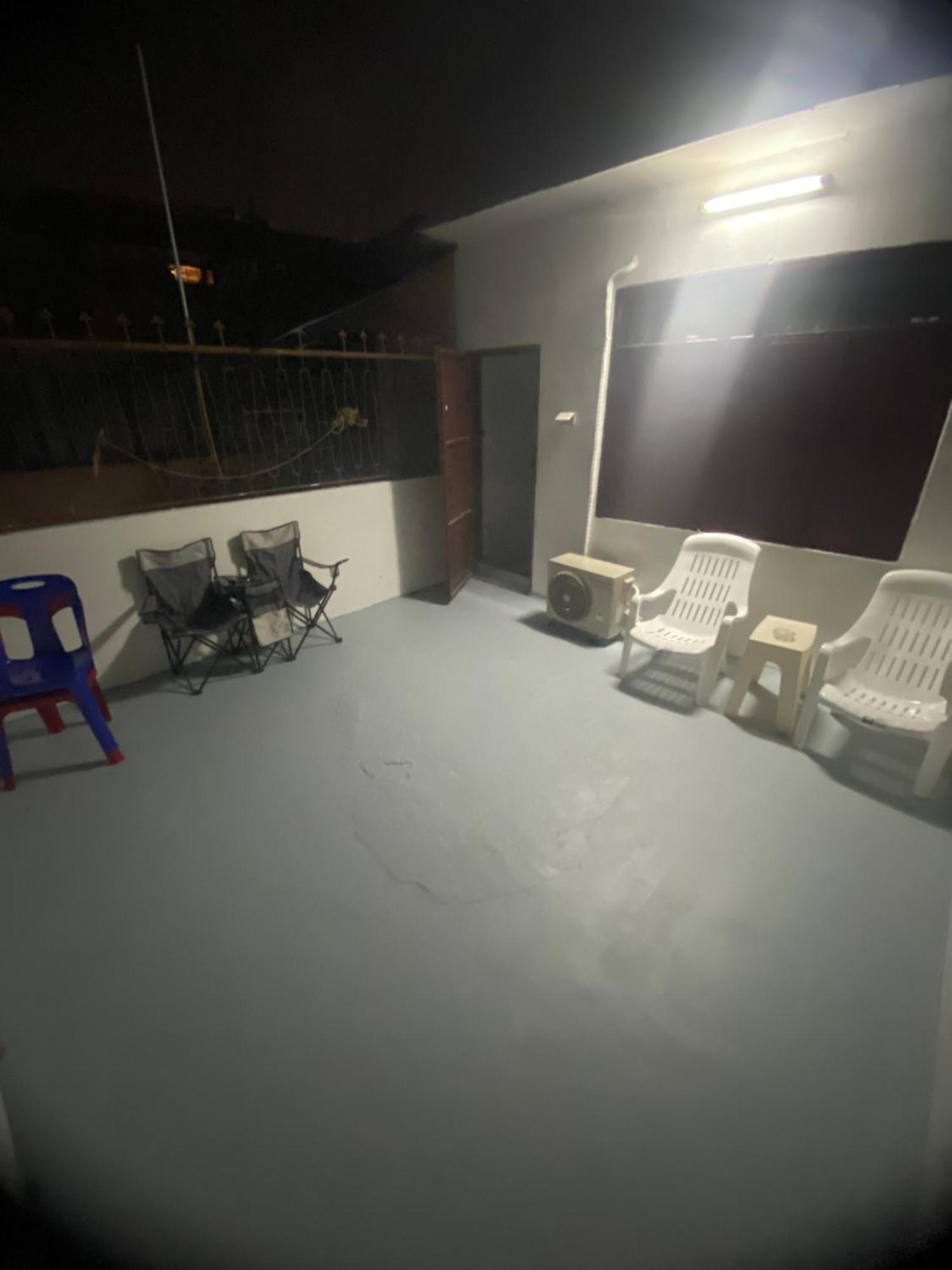 Sleep Break Hostel Sathon Bangkok Exterior foto